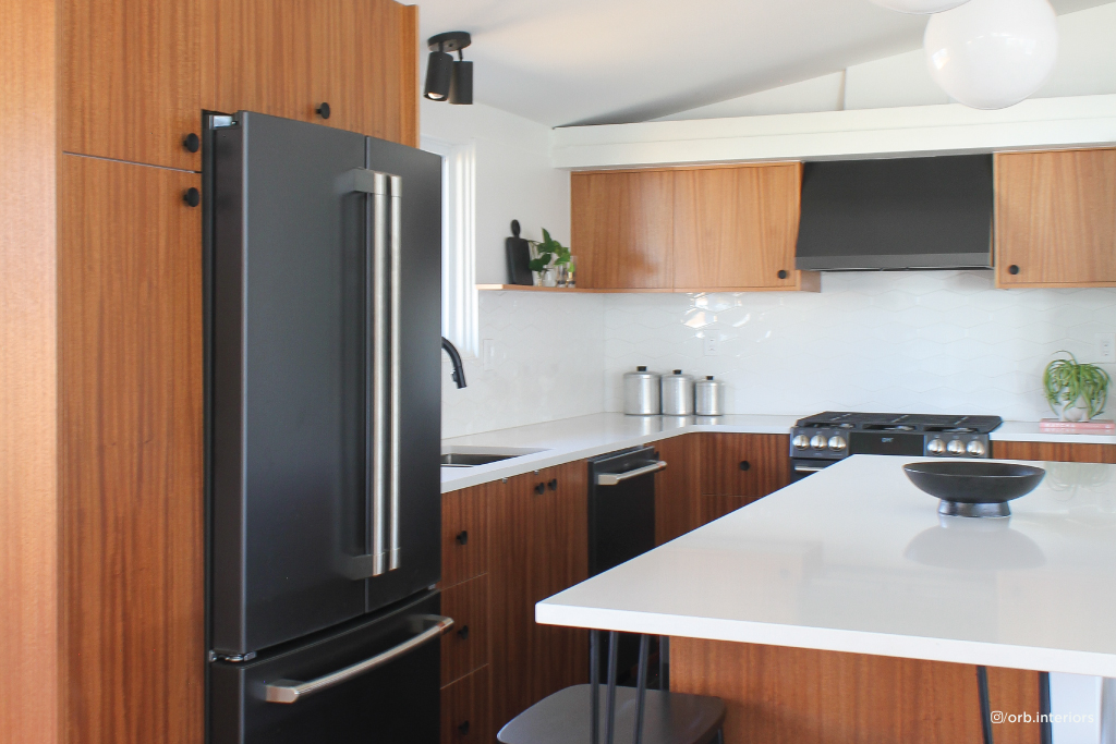 Quarter Sawn Mahogany Slab - The Cabinet Face